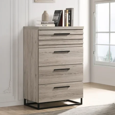Alvear 4 Drawer Chest